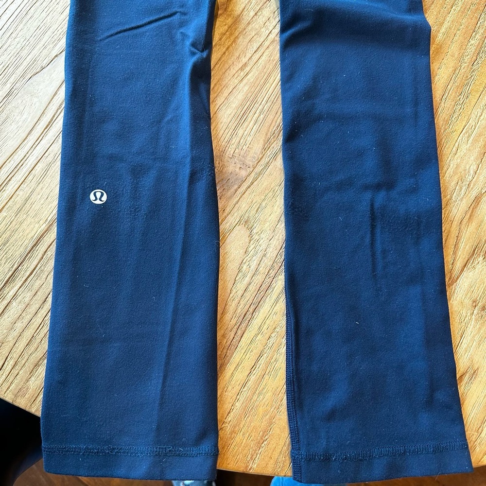 Lululemon Athletic Women’s Navy Stretch Pants Gym Workout Drawstring Waist - Picture 6 of 10